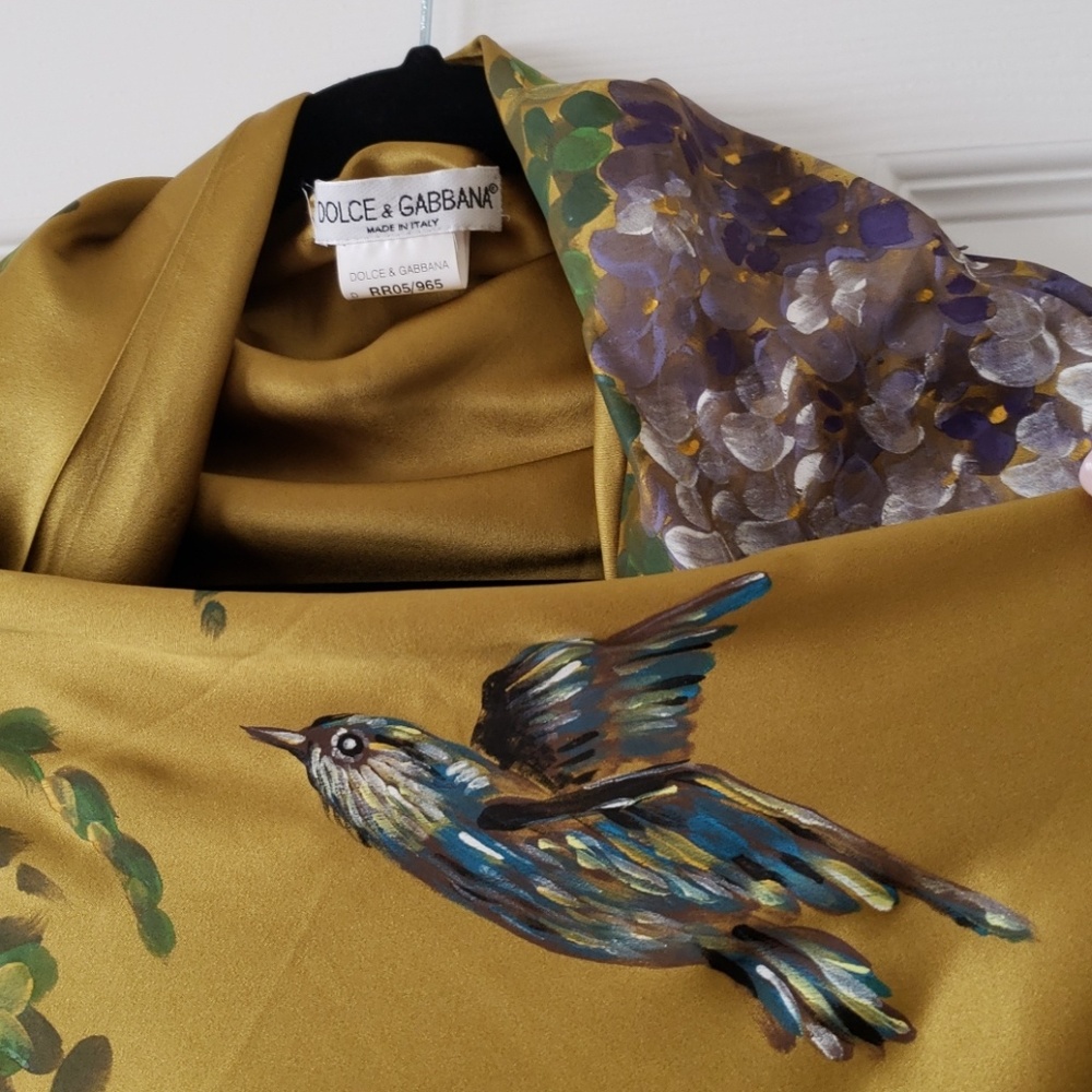 Dolce & Gabbana iconic hand painted silk shawl